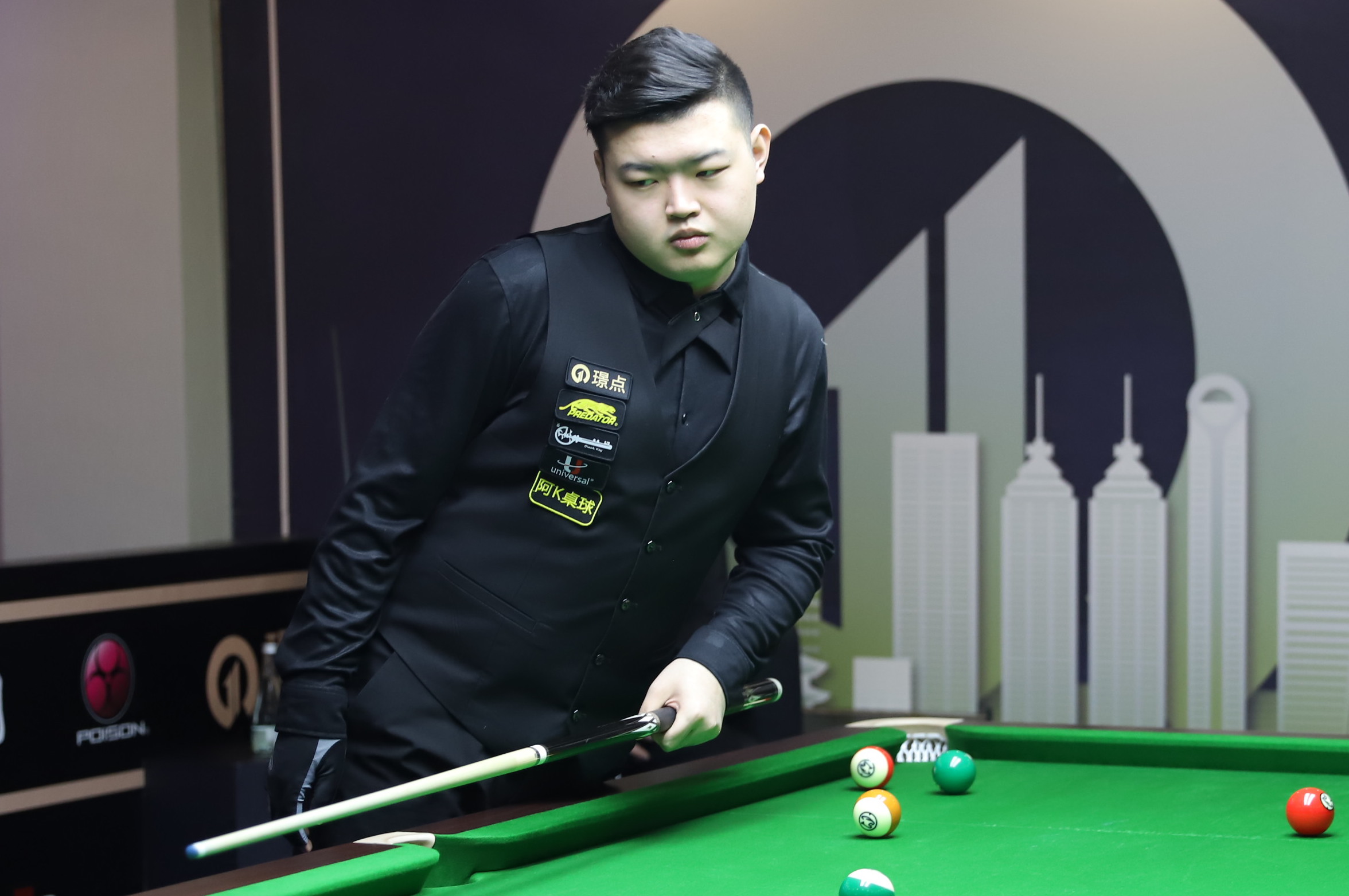 用毛巾擦拭 用毛巾擦拭