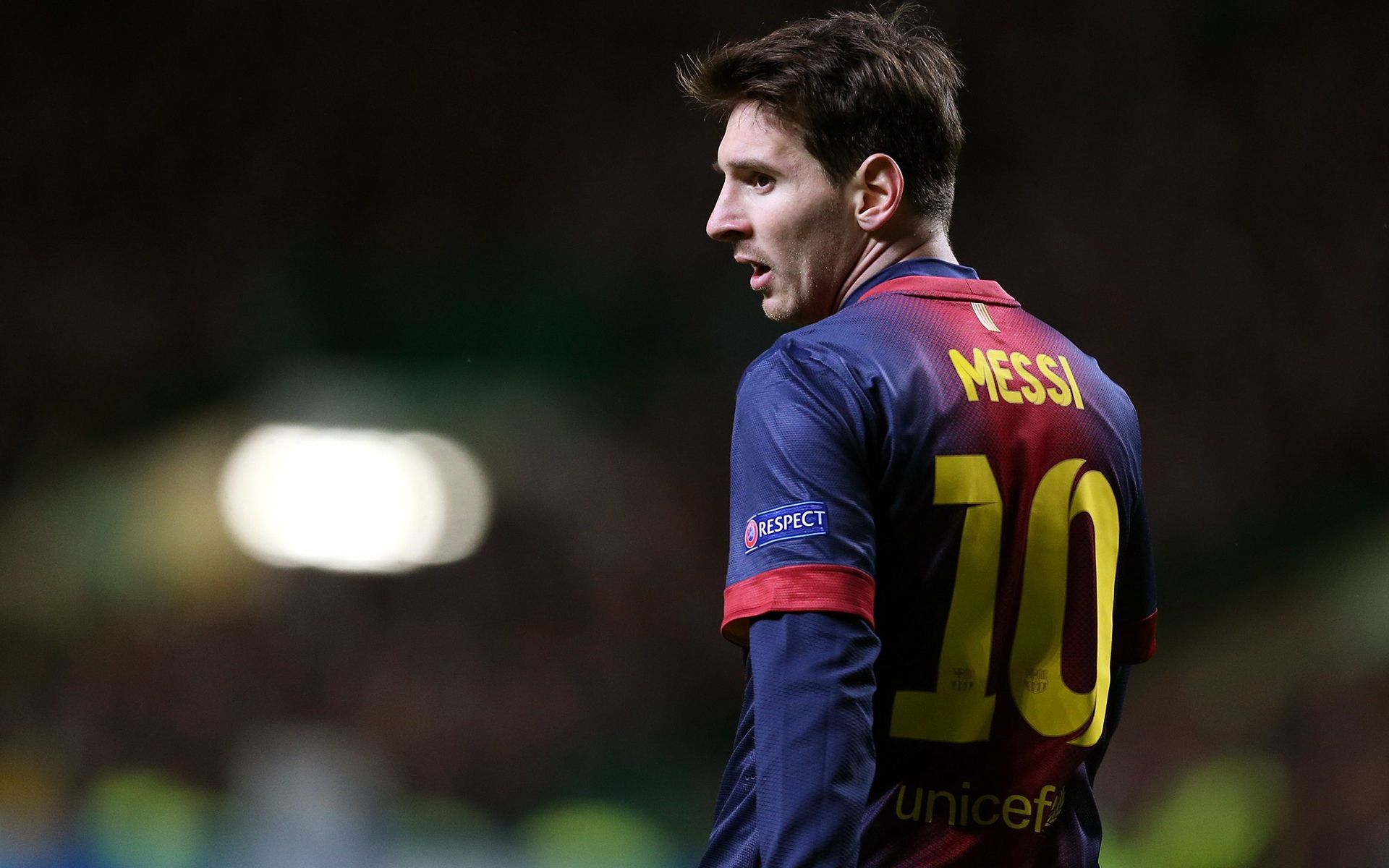 通过回顾以 通过回顾以