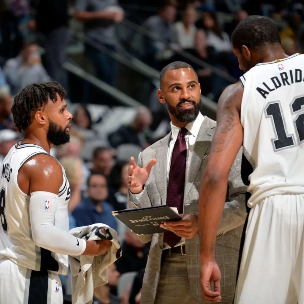 数场对阵中 数场对阵中