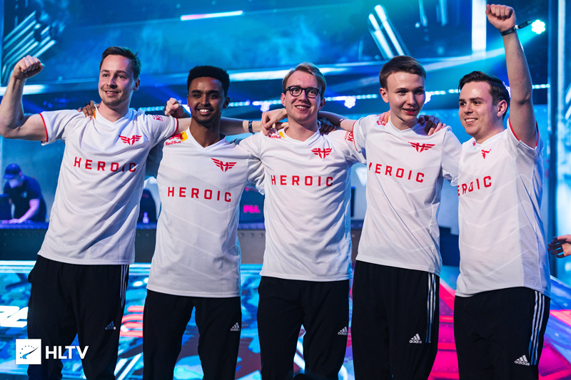 但朗斯队的 但朗斯队的